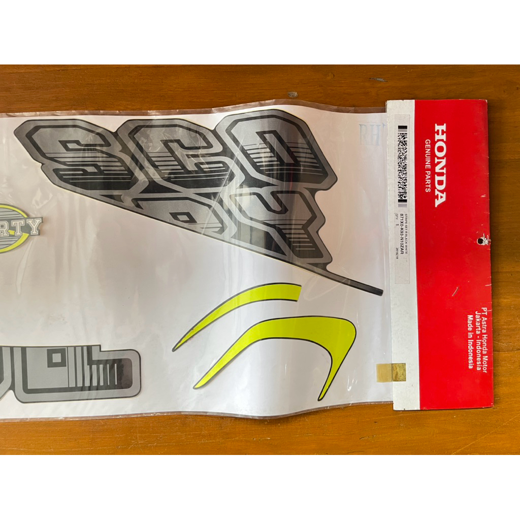 STIKER STRIPING LIS LES POLET BODY MOTOR HONDA SCOPY SPORTY 2017 ORIGINAL AHM 871X0-K93-N10ZAR