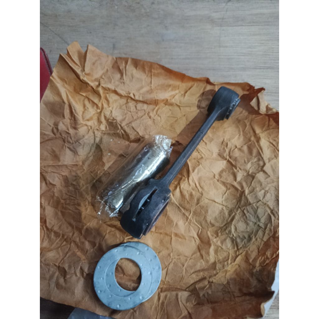 Stang piston yamaha RX100 DT100 RS100 LS3