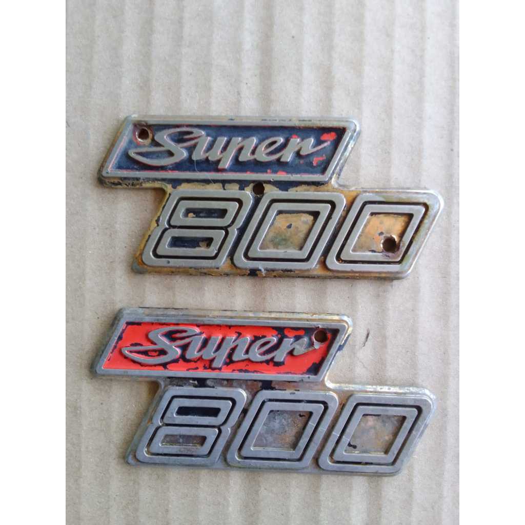 sepasang Emblem box aki emblem tutup aki embos cover aki Honda Astrea C800 c 800 Supercub 800 Origin
