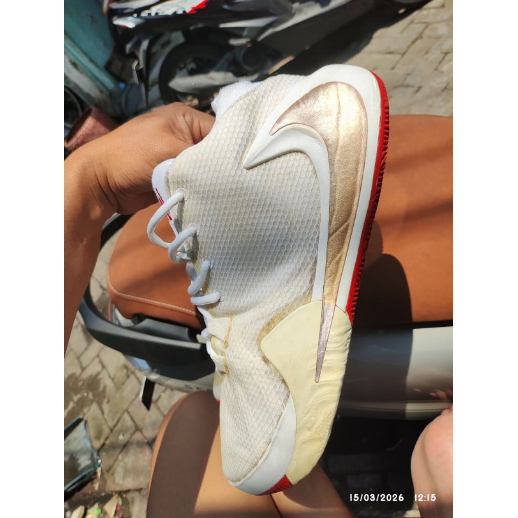 nike zoom freak 1 roses size 44,5