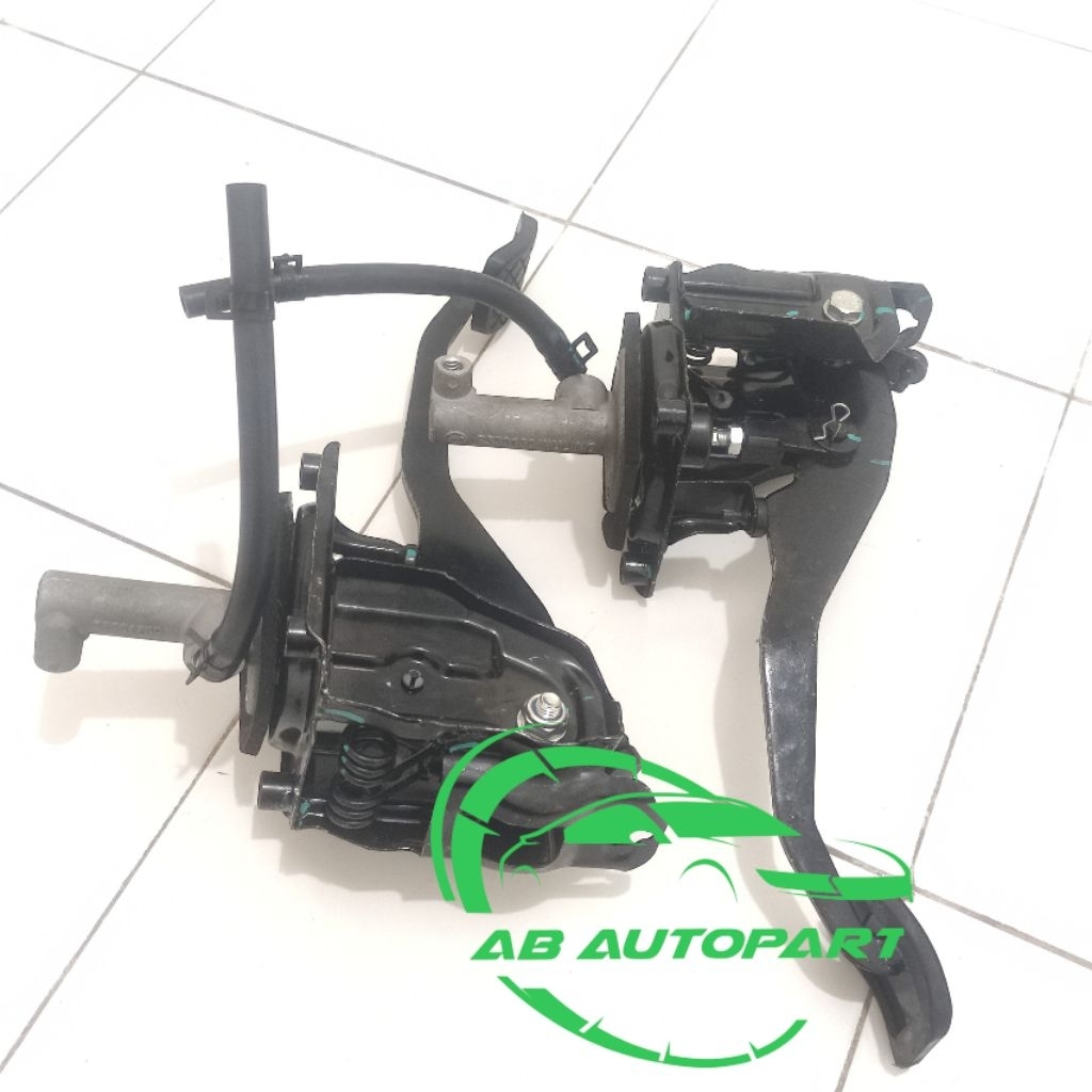 MASTER KOPLING ATAS - PEDAL KOPLING WULING CONFERO ORI