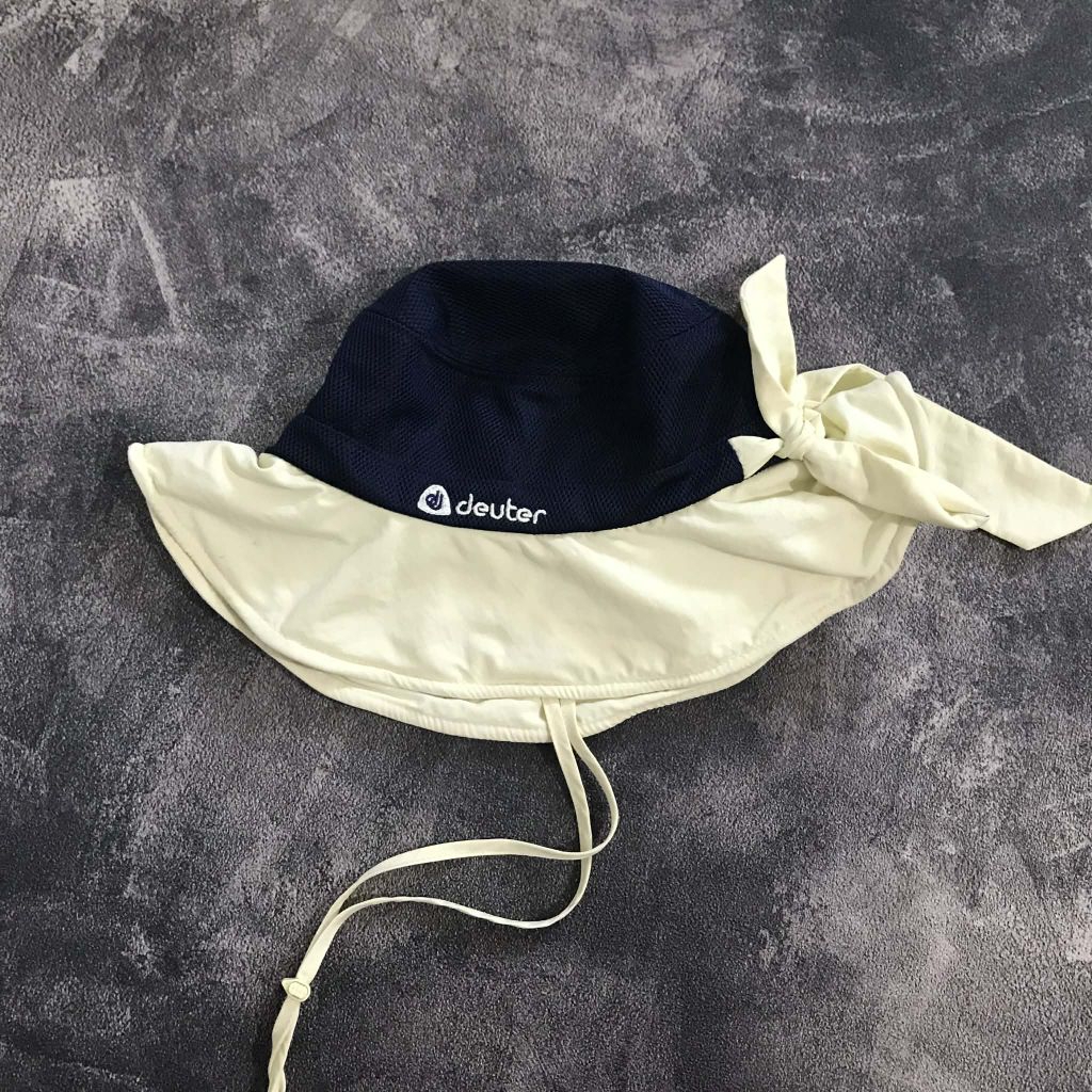 Topi outdoor Deuter preloved