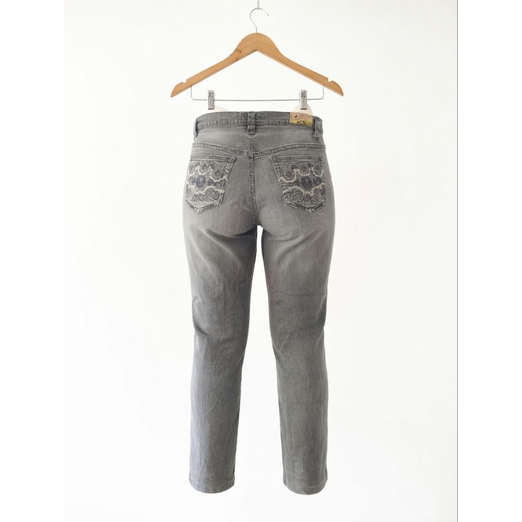 celana jeans yeuyie bekas/second/pl/preloved