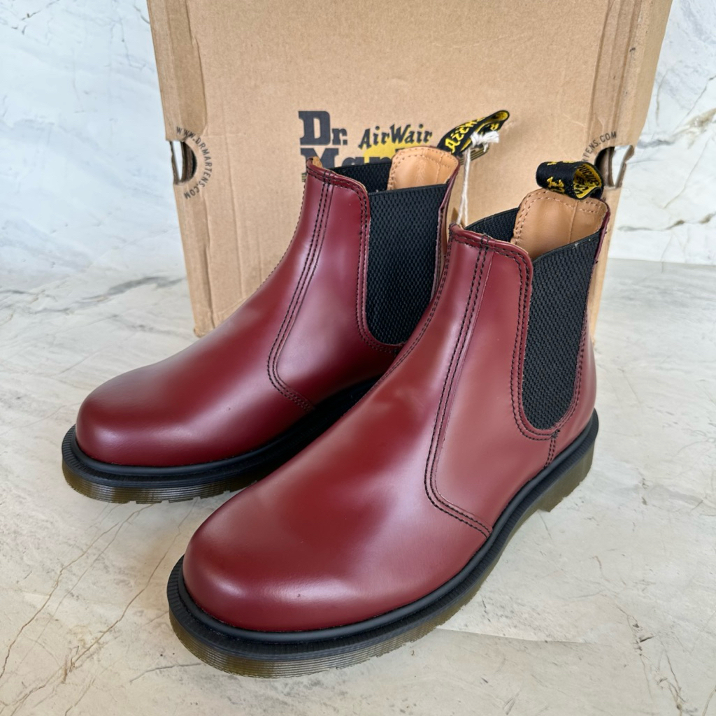 Dr Martens 2976 Red Cherry