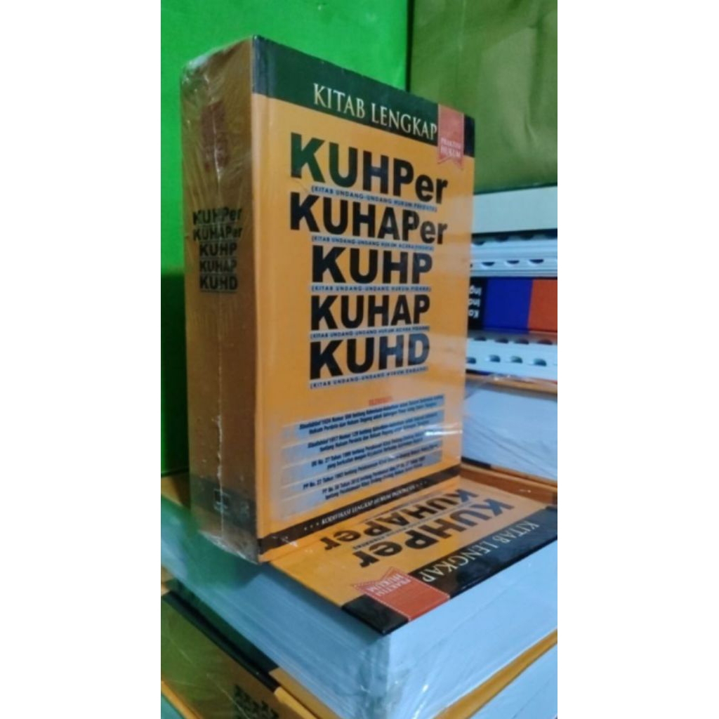 buku. KUHPer,KUHAPer,KUHP,KUHAP,KUHD