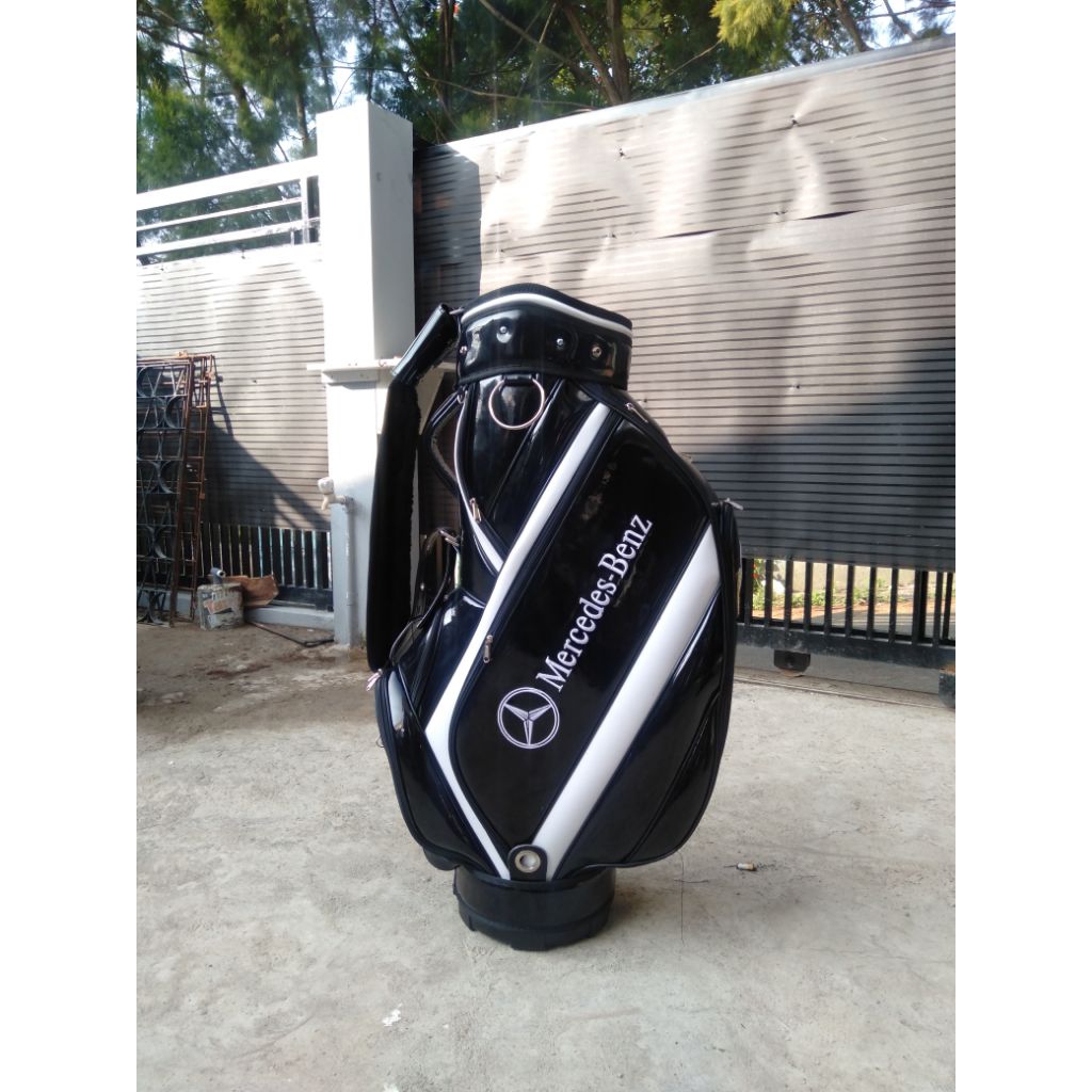 tas golf Mercedes Benz crat bag/tour bag.