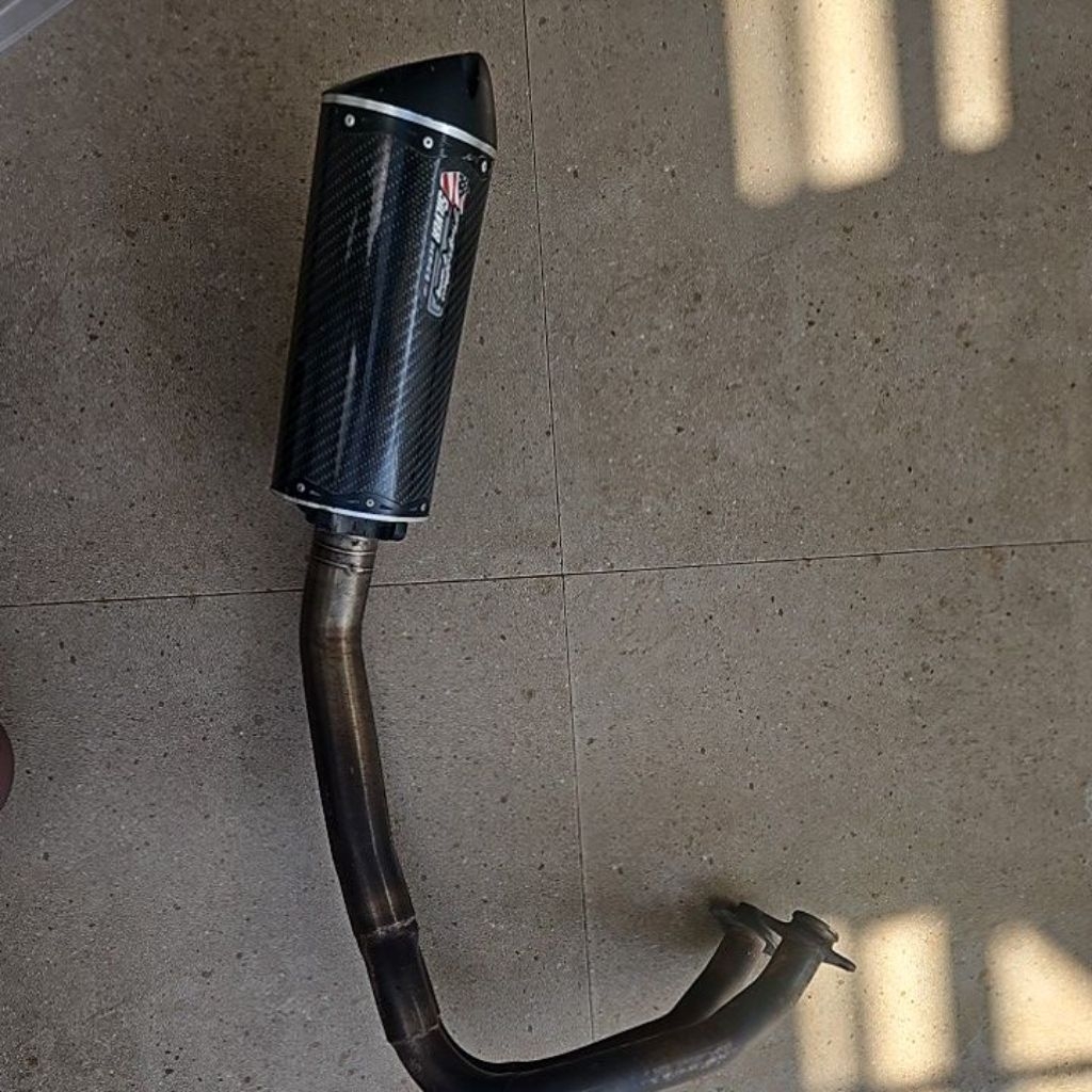 knalpot two brothers silver series carbon