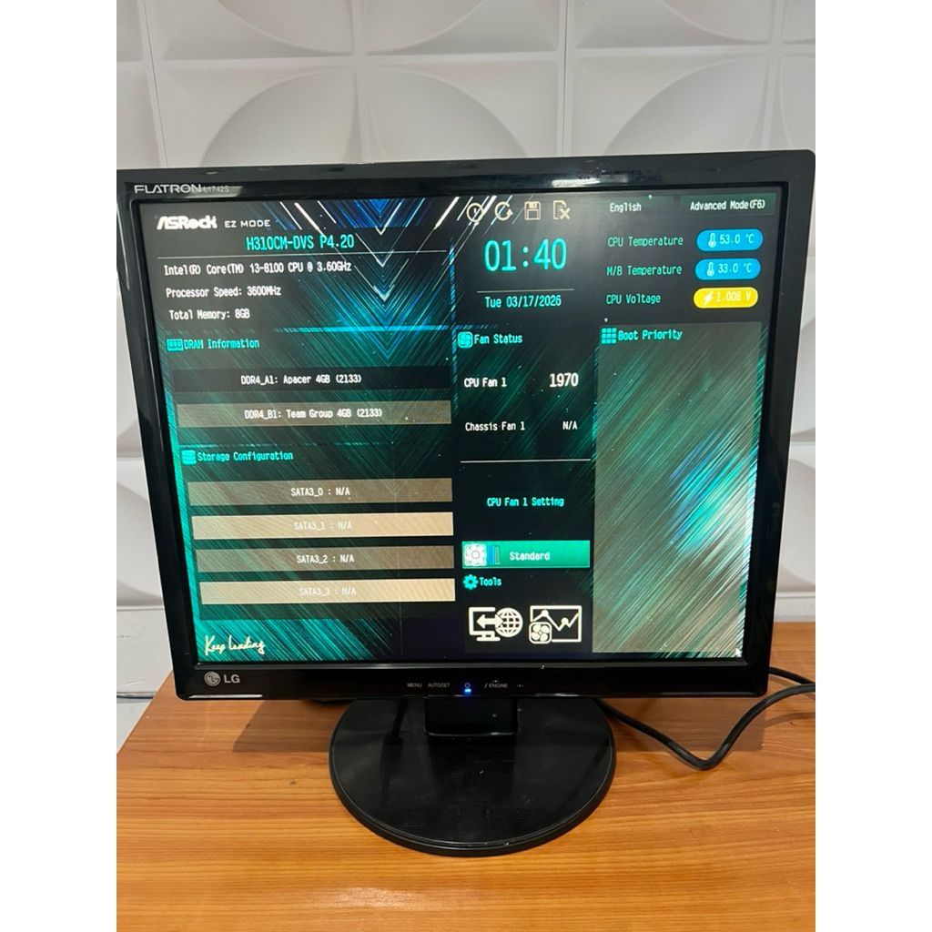 Monitor 17 inch square