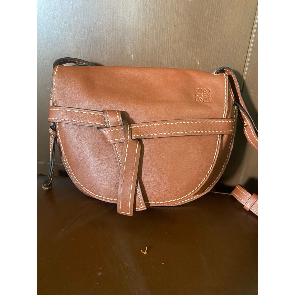 Loewe gate bag