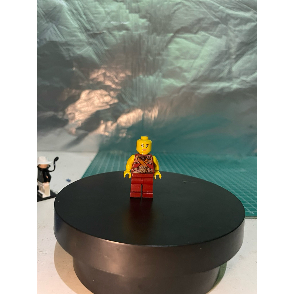 Lego minifigure original