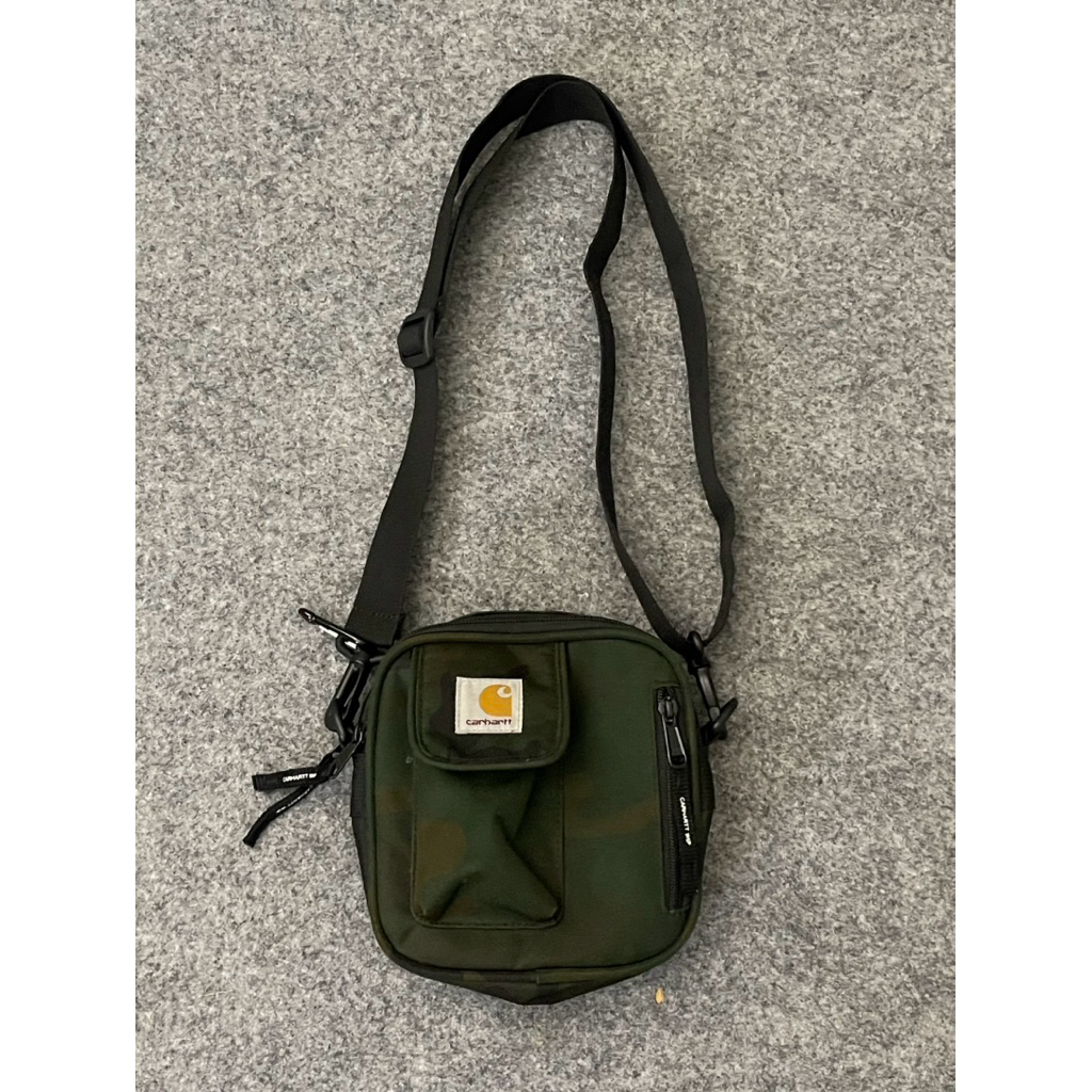 carhartt essential bag camo