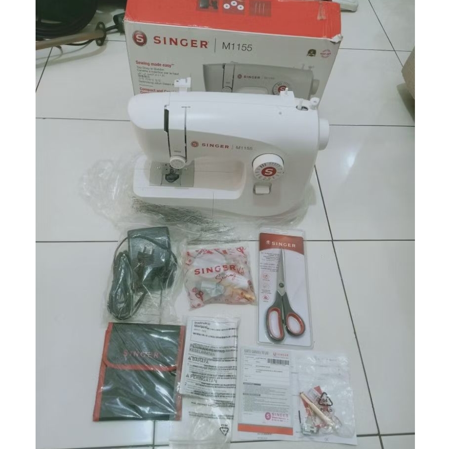 Mesin jahit singer M1155