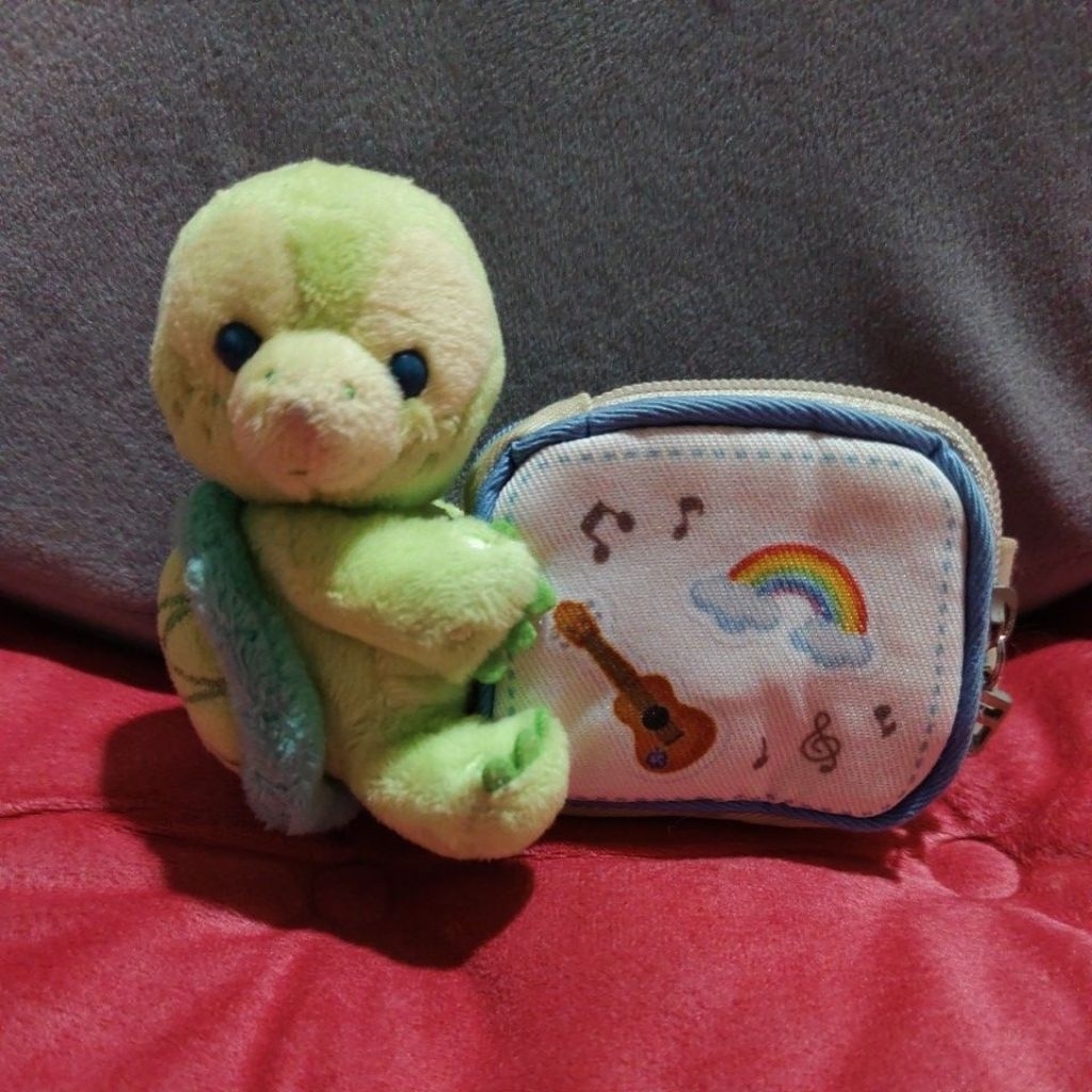 boneka gantungan kunci olumel bawa dompet koin ori