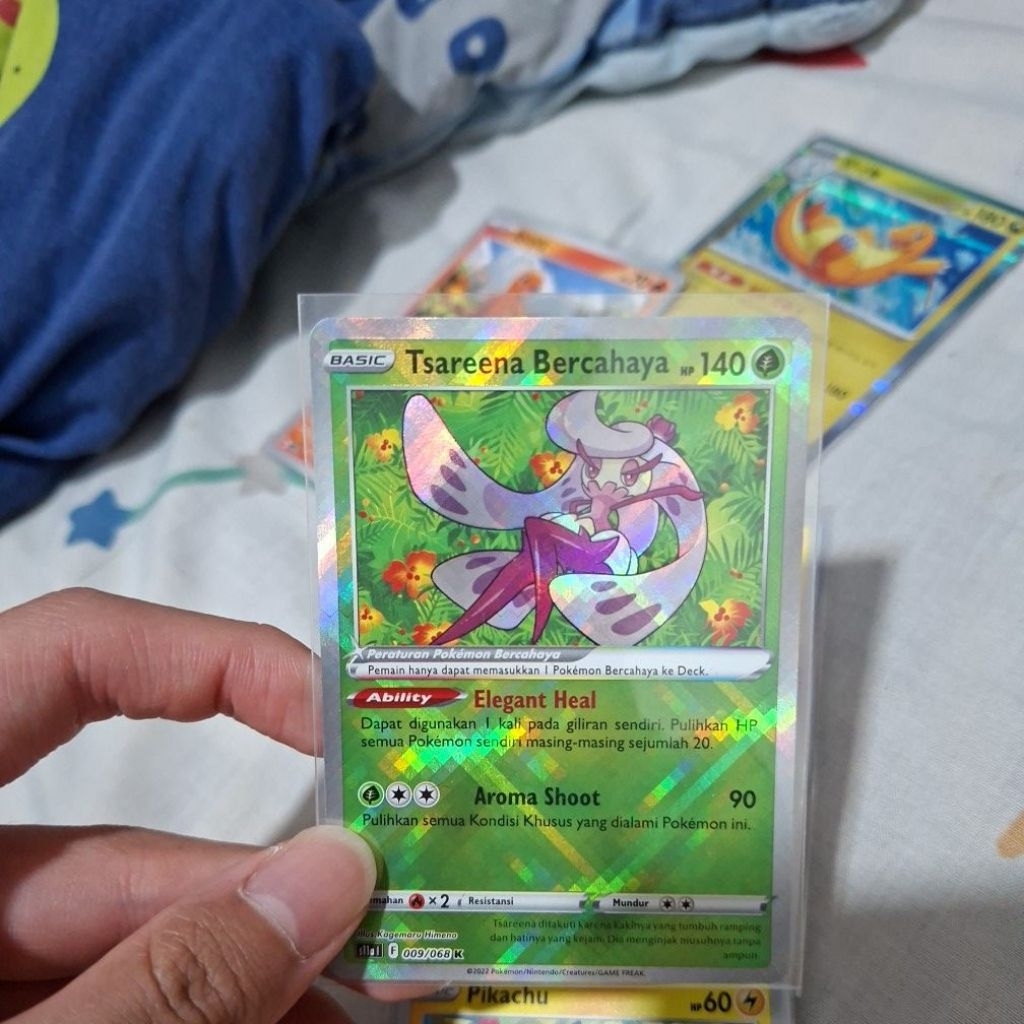Kartu Pokemon Tsareena Bercahaya