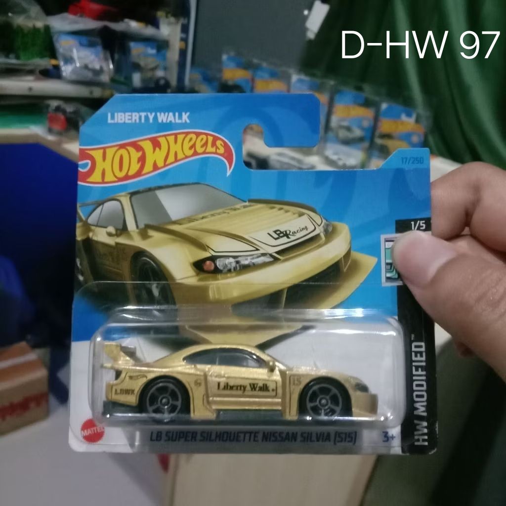 Hotwheels Nissan Silvia S15 LBWK Gold Reguler Shortcard