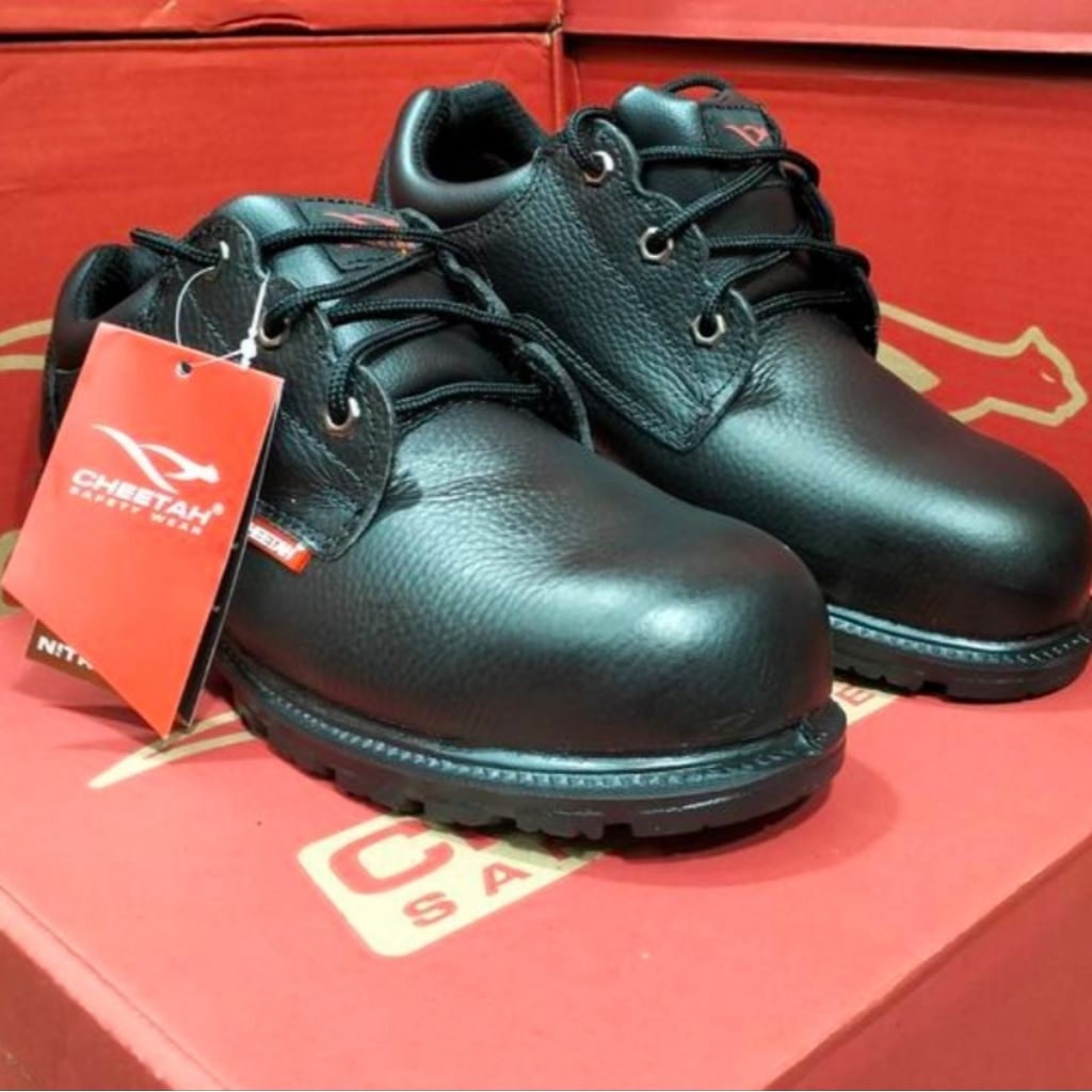 SAFETY SHOES CHEETAH / SEPATU SAFETY CHEETAH TYPE 2002H.