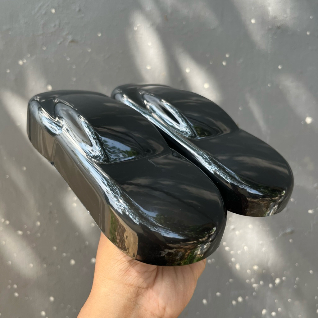 Sample cat/ Mobil-mobilan untuk sample warna cat warna hitam,putih