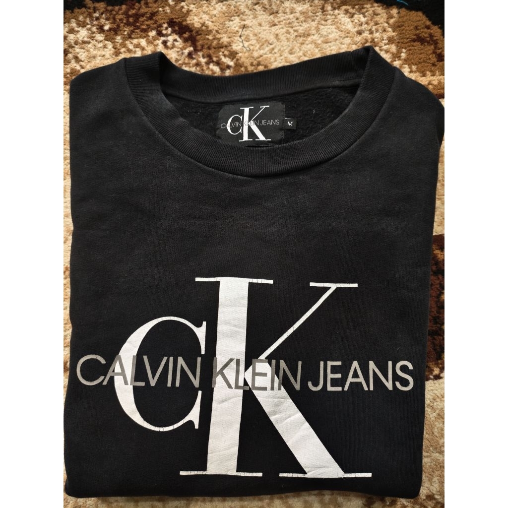 Calvin klein Big logo Crewneck Good condition L55XP69