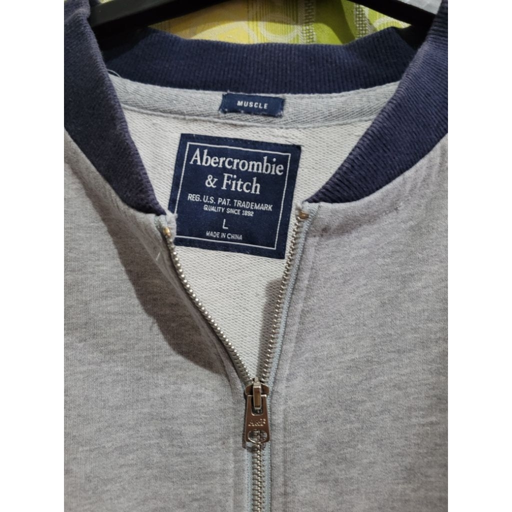 JAKET TRACKTOP ABERCROMBIE