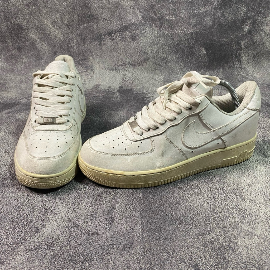 Sepatu Sneakers Nike Air Force 1 Second Original