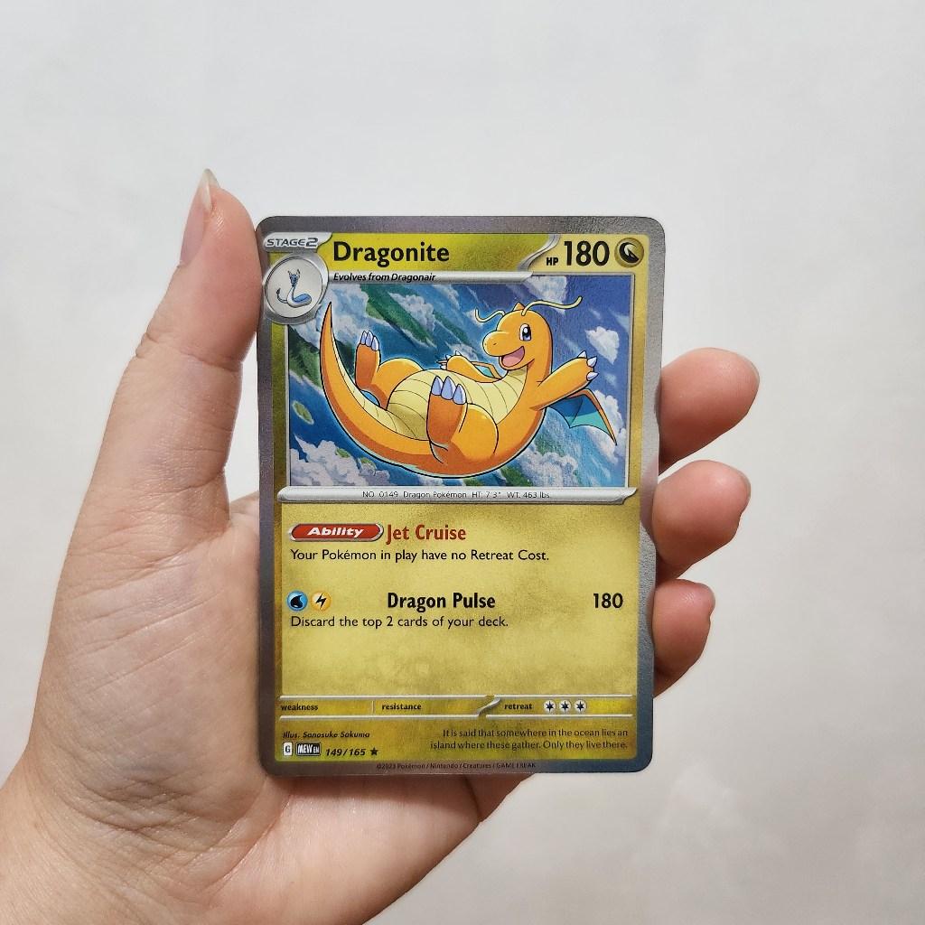 Kartu Pokemon TCG English - Dragonite