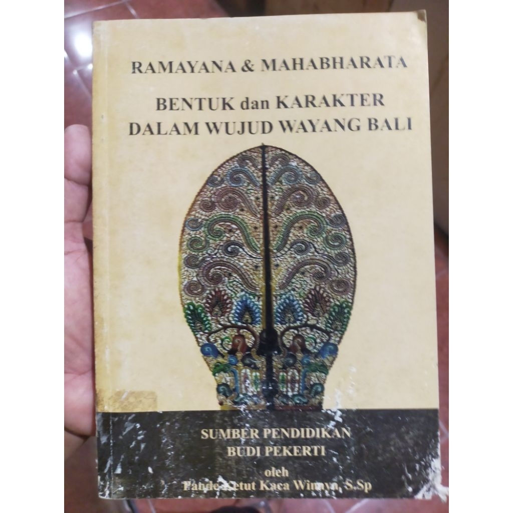 Ramayana Mahabarata wayang kulit original Asli bekas masih bagus dalam nya original Asli