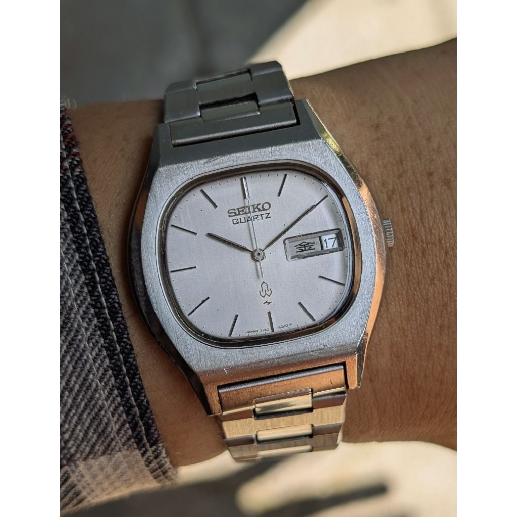 80's SEIK0 7123- Lord Quartz Kanji-day JDM