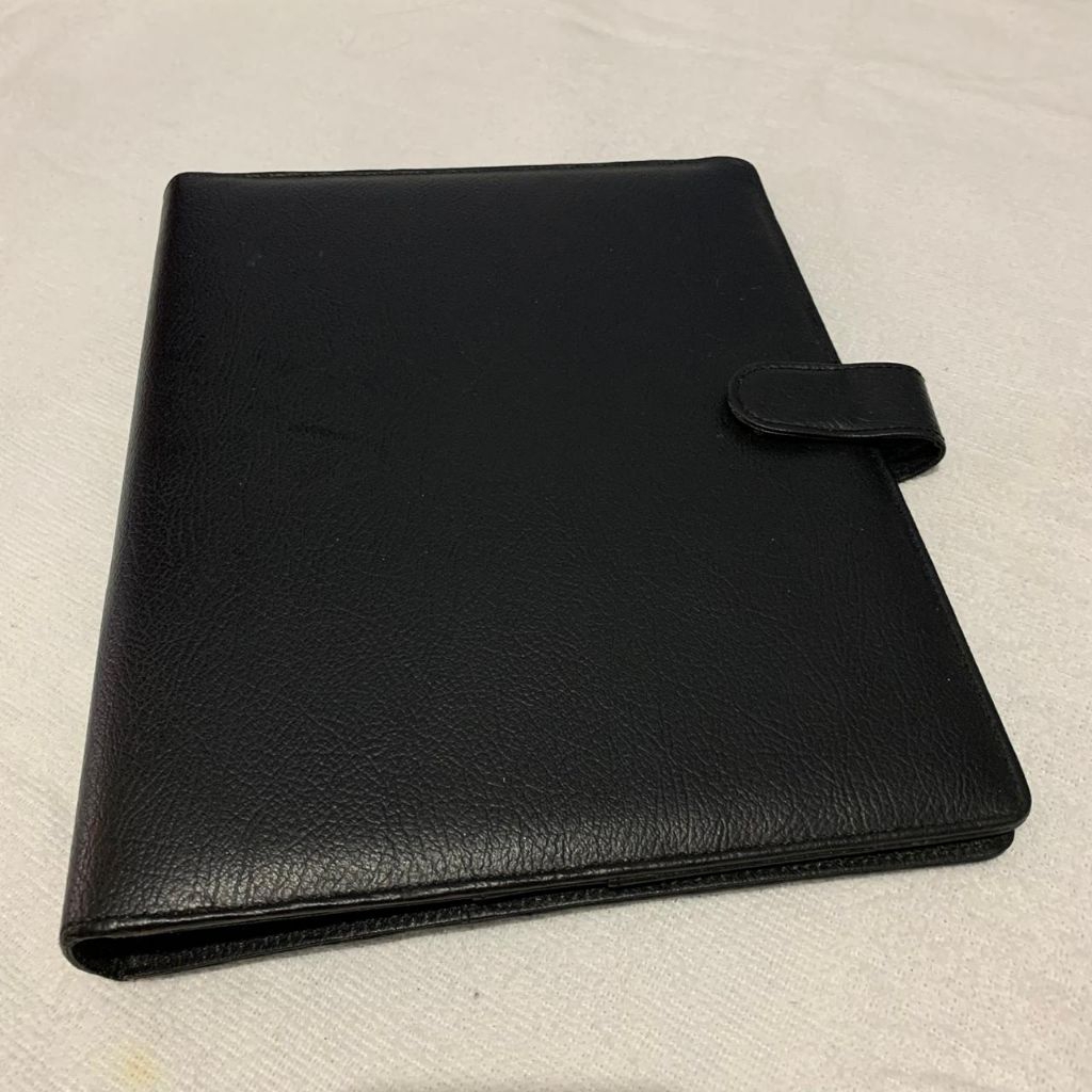 A4 buku binder hitam kulit second preloved