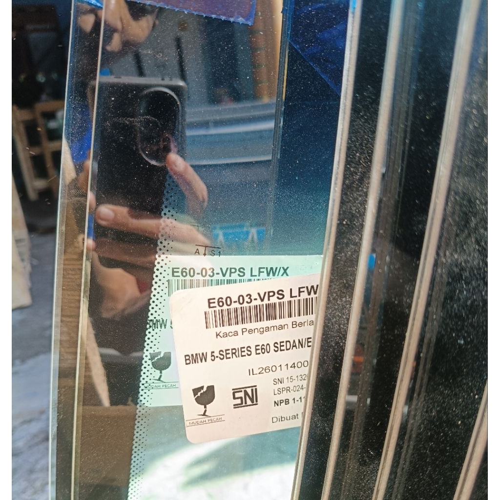 KACA DEPAN BMW E60 SENSOR