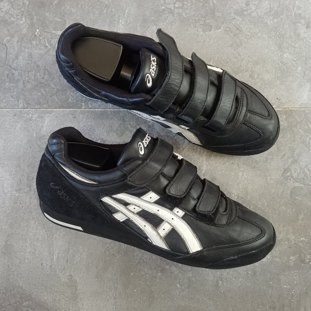 ( Size 41 ) Asics Reserved Classic Velcro Black White Original (*Rare Item)