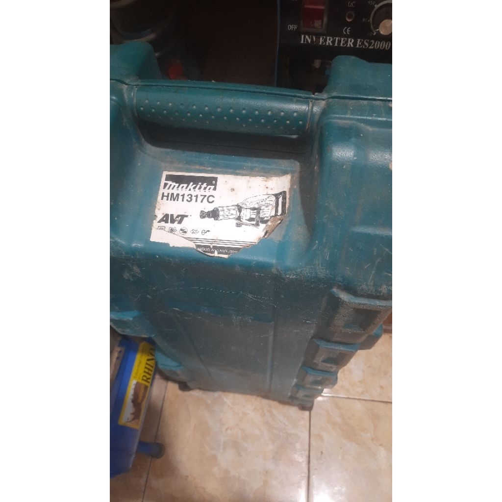 Jack hammer makita avt hm1317c