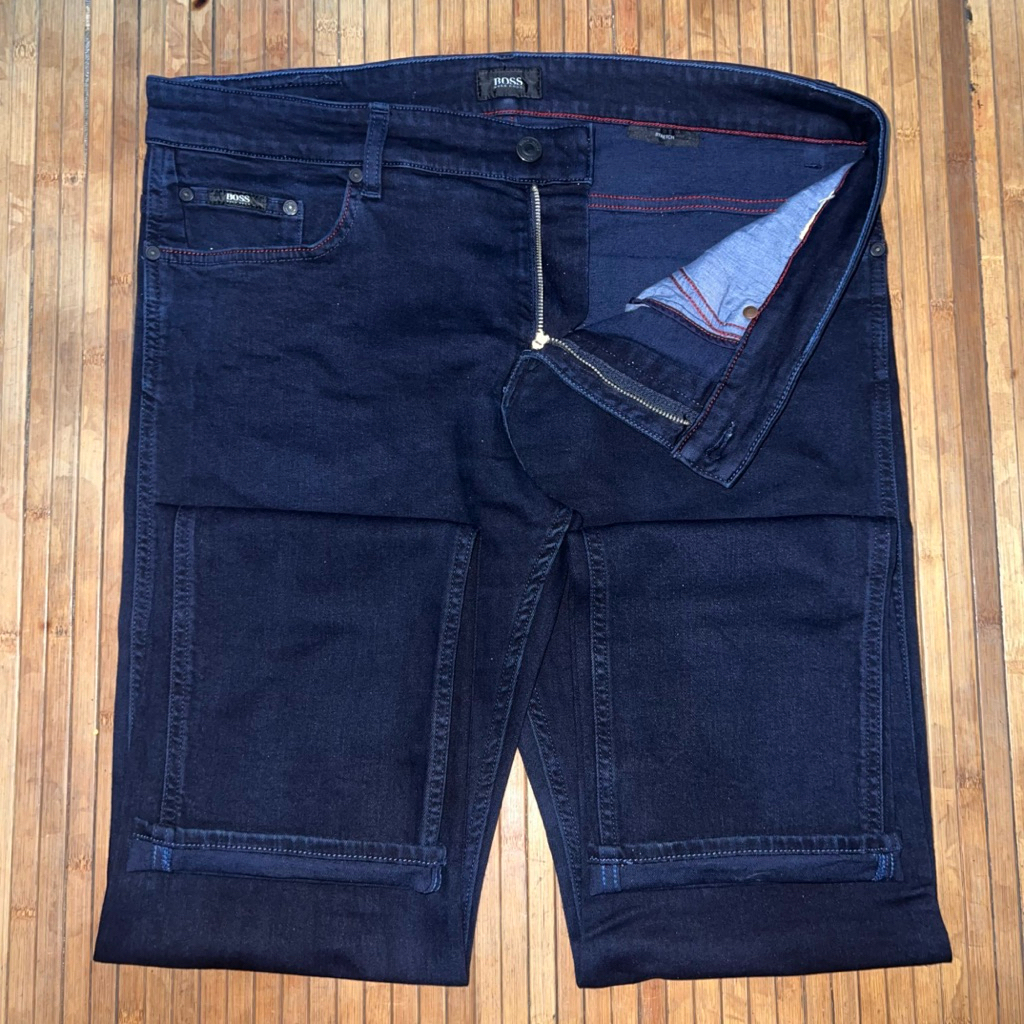 HUGO BOSS DELAWARE SLIM FIT DARK BLUE INDIGO STRETCH DENIM JEANS