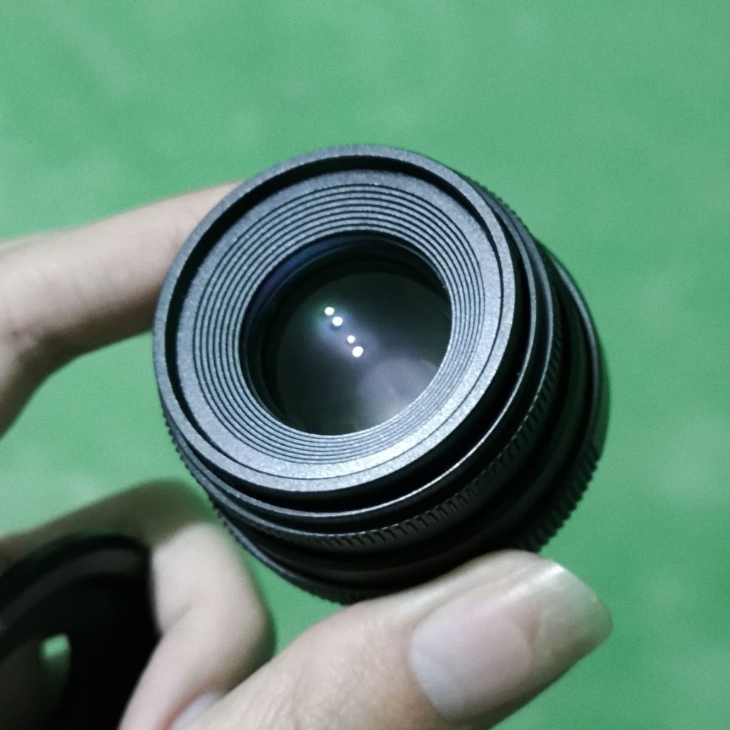 Lensa C-mount 35mm f1.6 CCTV lens