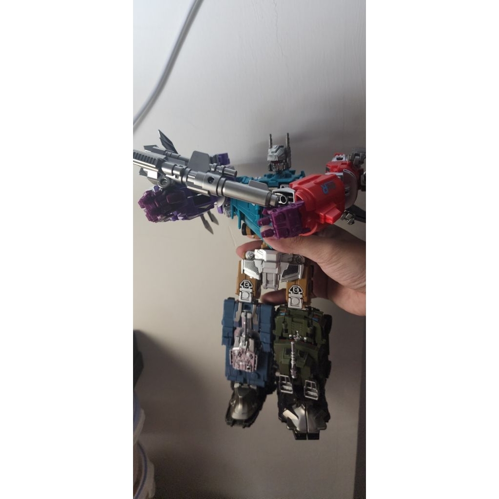 TRANSFORMER KO BRUTICUS 7 IN 1 KNOCKOUT MINIM ARTIKULASI