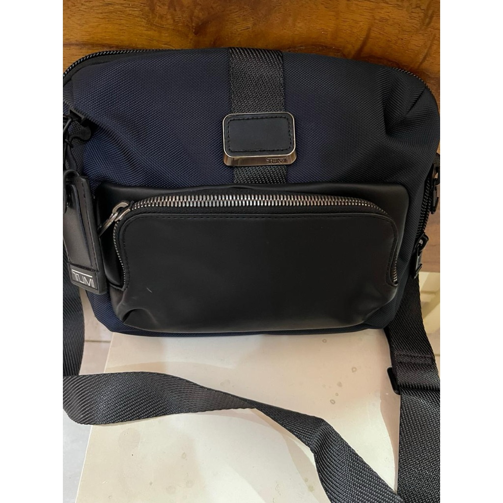 Tas TUMI: Tumi Lewis Crossbody Navy