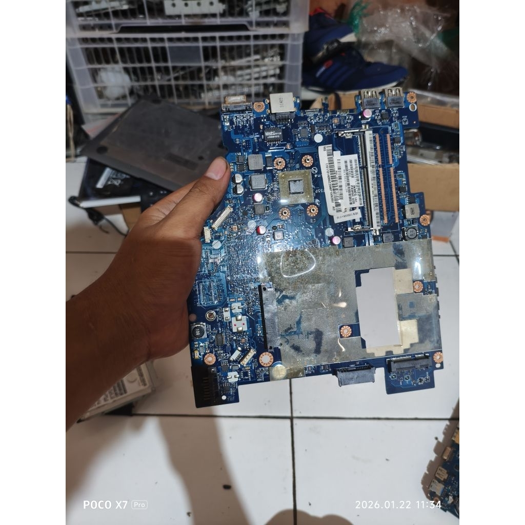 bahan motherboard laptop Lenovo g475 g470 ori
