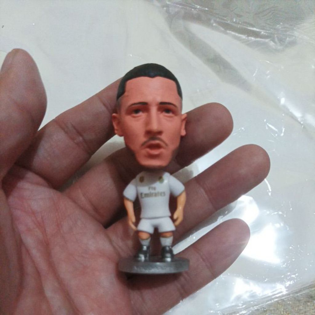 Action Figure Eden Hazard Real Madrid Soccerwe