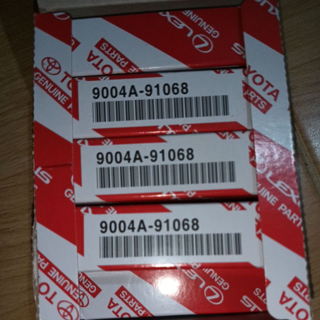 BUSI IRIDIUM PREMIUM ISI 4PC KHUSUS BUAT MOBIL CALYA SIGRA ORIGINAL