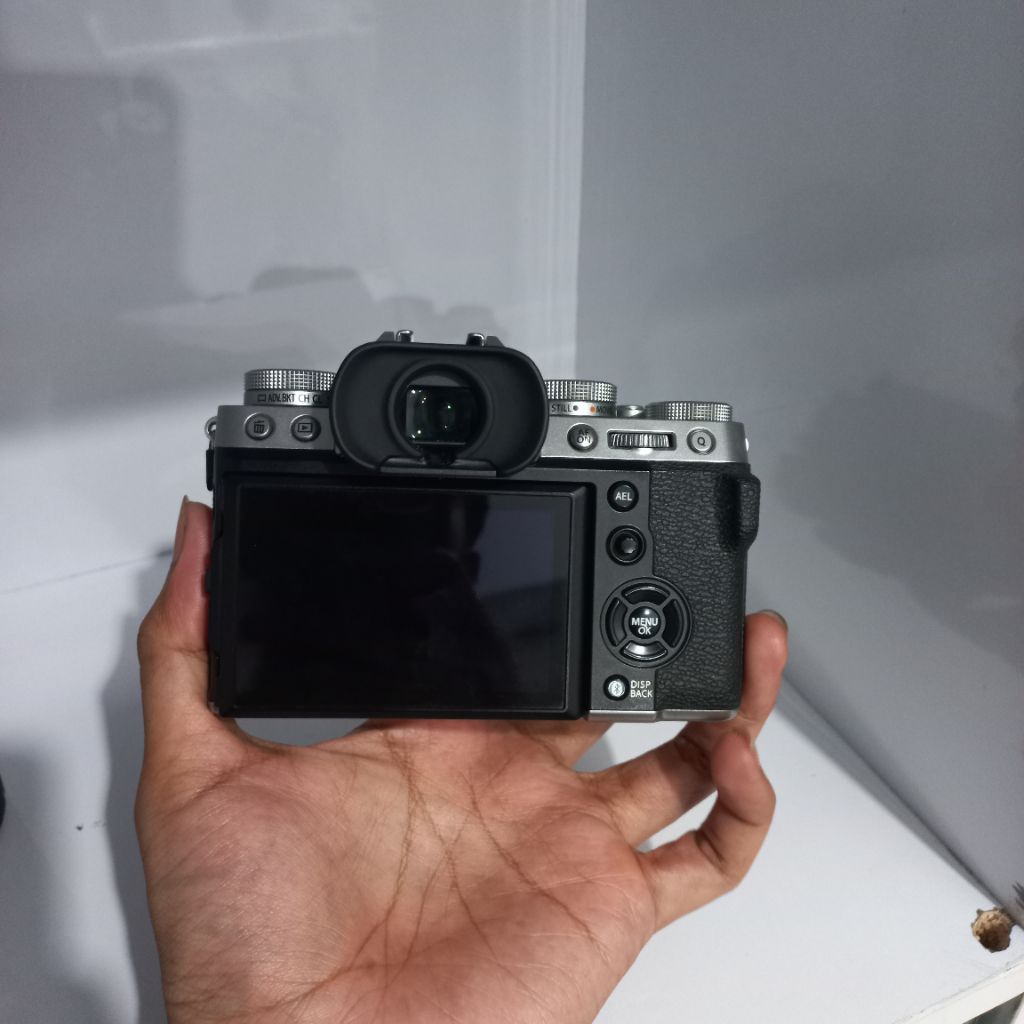 SOC.ID (SECOND) Fujifilm XT 5 Body Only Lengkap