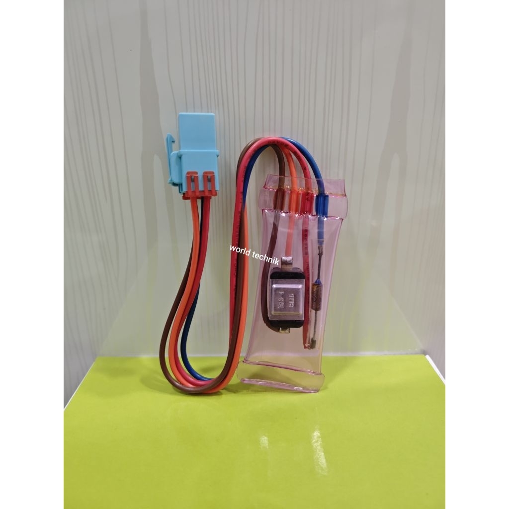 Bimetal-Defrost (LG) kulkas 2pintu