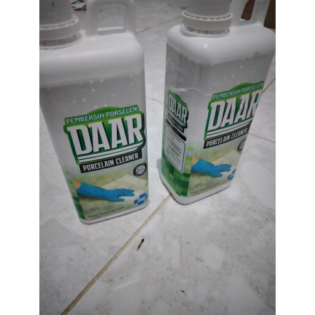 DAAR pembersih kamar mandi toilet