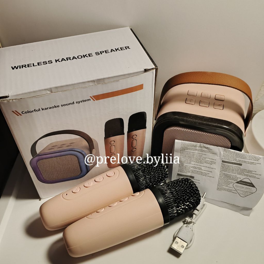 (Preloved) Wireless karaoke speaker mini, 2 MIC karaoke pink, MIC karaoke murah |baca desk|