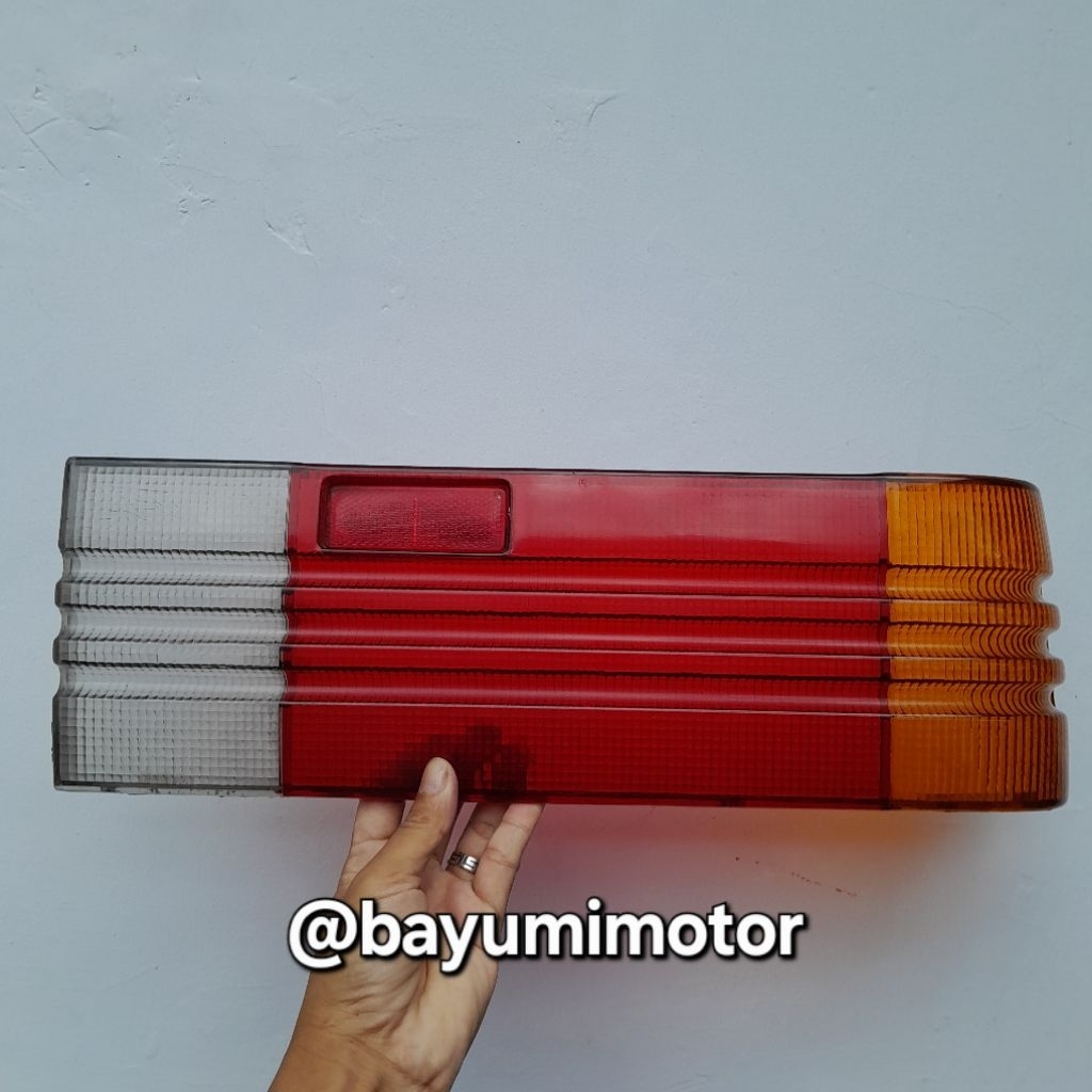 Mika stoplamp lampu belakang ford laser 1987-1995 KANAN