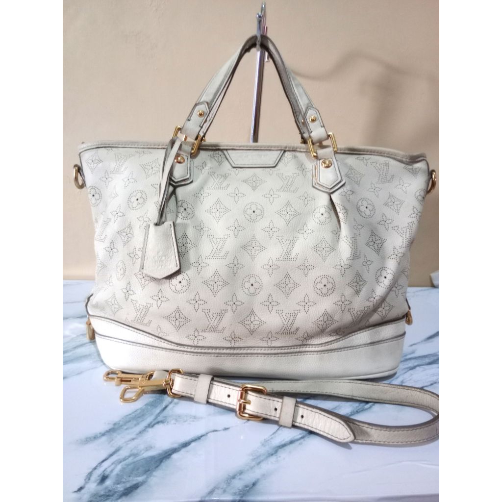 lv Mahina elpong tote sling orray