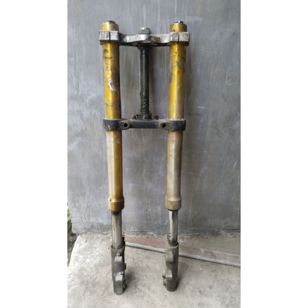 shock depan USD ori Minerva