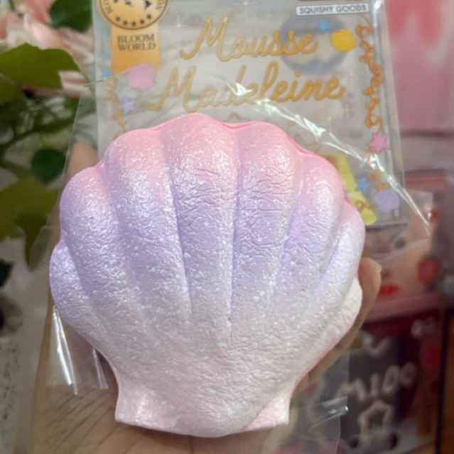 squishy iBloom Mousse Madeleine