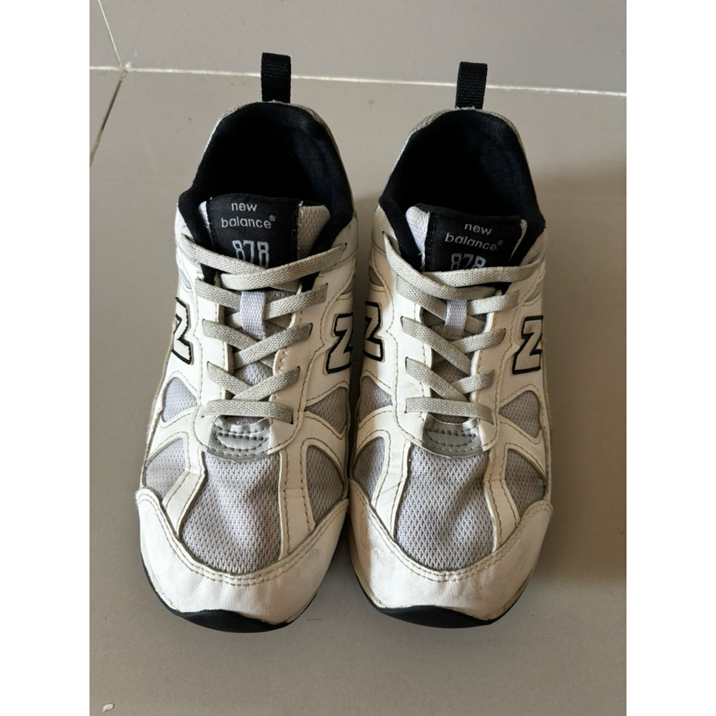 Sepatu Nb 878 (preloved)