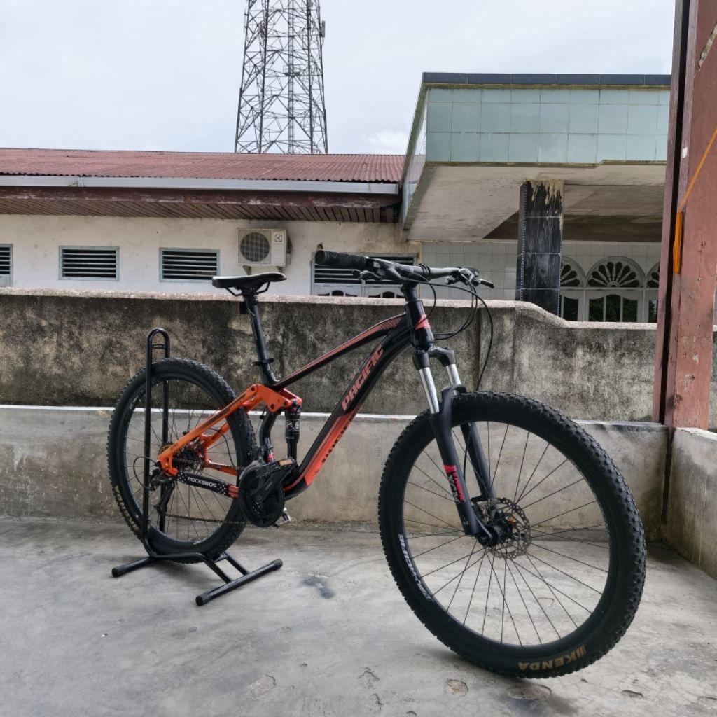 Sepeda Pacific Xtrack Full Suspensi