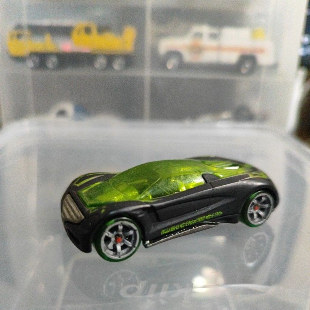 Hot Wheels Acceleracers Nitrium Droned