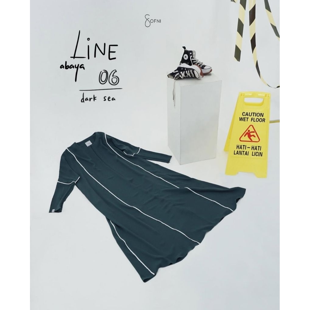 Sofni - Preloved Line Abaya size M Dark Sea Bahan Quba